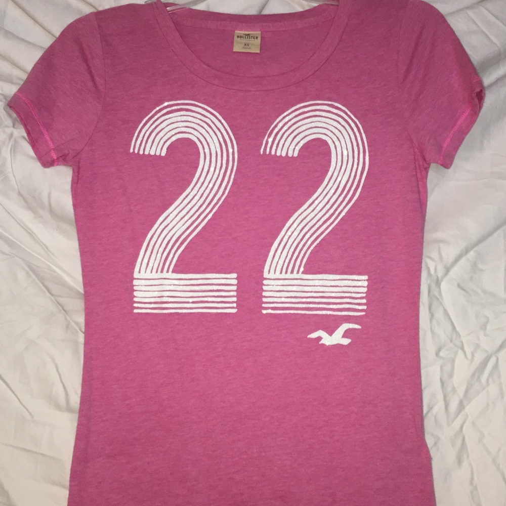 Hollister t-shirt